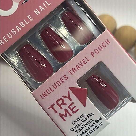 Salon Perfect Mani ToGo Reusable Nail Set -Rose - Picture 5 of 5